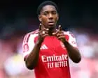 Bek Muda Arsenal Ditawarkan ke Manchester United dan Chelsea