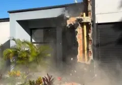 Gempa Kolombia 7,4 M Hancurkan Rumah, Keluarga Pasrah Saksikan Kehancuran
