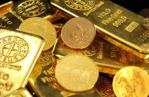 Emas dan Perak "Nafas Tertahan" Menanti Data Inflasi AS, Harga Stabil