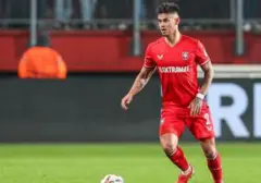 Sengketa Kontrak Mees Hilgers: FC Twente dan Pemain Bersitegang, UEFA Diminta Intervensi