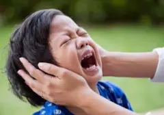 Peran Interaksi Keluarga dalam Mengasah Kecerdasan Emosional Anak