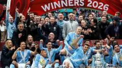 Kontroversi Piala Super: Kapan Sebuah Trofi Dianggap 'Besar'?