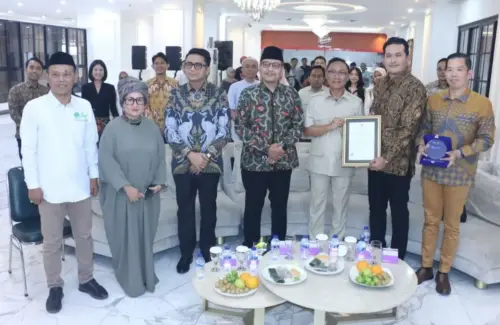 PTT Global Chemical Thailand Raih Sertifikasi Halal Produk Resin Plastik Berkat Pendampingan NU-HAC