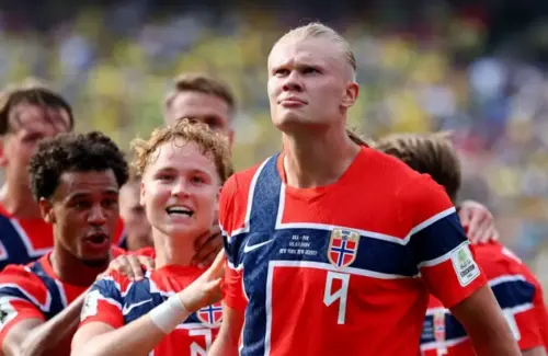 Erling Haaland Ciptakan Momen Kocak di Instagram, Sindiran untuk Elliot Anderson Bikin Heboh Fans Manchester City