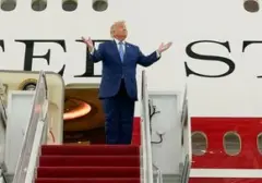 Trump Ungkap Ganti Pesawat Kepresidenan Usai KTT NATO Akibat Kekhawatiran Iran