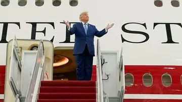Trump Ungkap Ganti Pesawat Kepresidenan Usai KTT NATO Akibat Kekhawatiran Iran