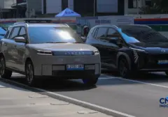 Perkembangan Mobil Listrik di Indonesia: Tantangan dan Peluang Menuju Pasar yang Matang