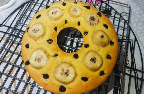 Resep Bolu Pisang Ambon: Hidangan Manis Sederhana untuk Teman Minum Kopi