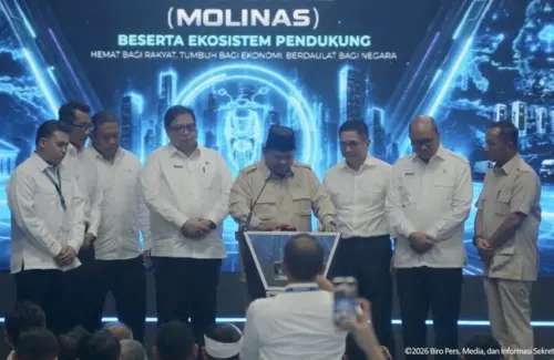Prabowo Subianto Luncurkan Ekosistem Motor Listrik Nasional ALVA di Cikarang