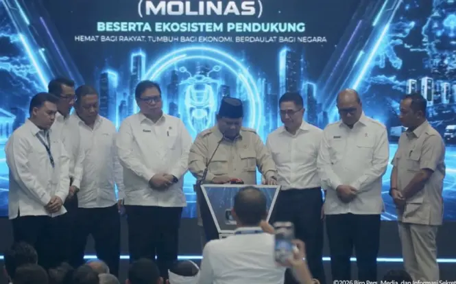 Prabowo Subianto Luncurkan Ekosistem Motor Listrik Nasional ALVA di Cikarang
