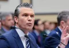 Kapal Induk USS Lincoln Dihujani Kritik Senator AS Akibat Lamanya Berlayar