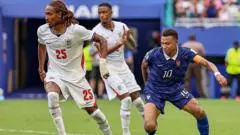 Pemain Bertahan Inggris Diburu Klub Usai Raih Perunggu Piala Dunia