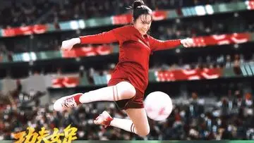 Stephen Chow Puji Akting Memukau Dilraba Dilmurat di 'Kung Fu Soccer'