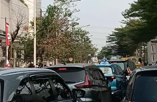 Aksi FPI di Cengkareng Berujung Macet Panjang, Tuntut Permintaan Maaf Langsung dari Orang Tua Grup