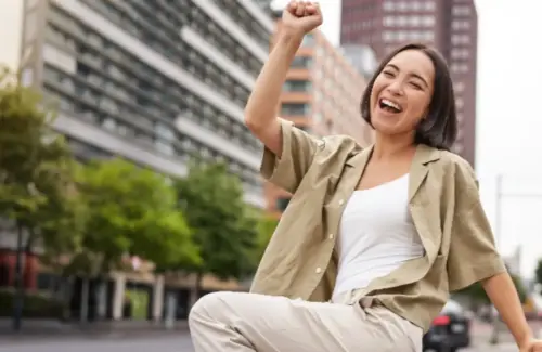 Empat Zodiak Ini Dikenal Paling Optimis dan Menularkan Energi Positif