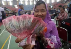 Anggaran Perlinsos 2027 Capai Rp549,9 Triliun untuk Jaring Pengaman Sosial