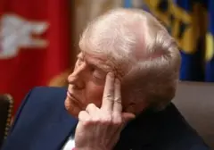 Ketidakpastian Eskalasi: Trump Dibuat Kelimpungan Menghadapi Iran Pasca Enam Bulan Konflik