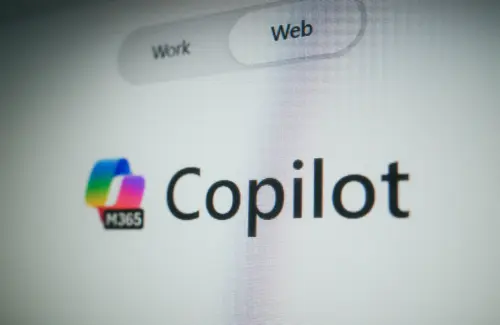 Microsoft Satukan Dua Aplikasi Copilot, Tiga Fitur Dihapus