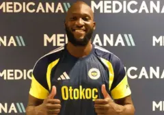 Lukaku Resmi Berseragam Fenerbahce, Ungkap Ikatan Emosional dengan Turki