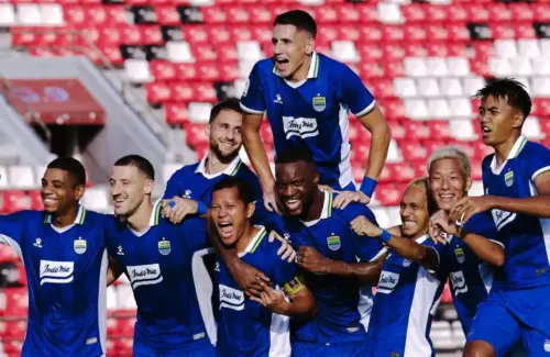 Persib Bandung Hadapi Sabah FC di Bali dengan 14 Pemain Terbatas