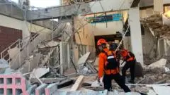 Gempa 7,7 SR Guncang Timur Indonesia, Lima Tewas