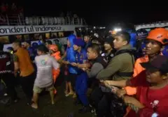 Kapal Mentawai Fast 01 Kandas di Padang, 290 Penumpang Selamat