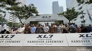 Suzuki XL7 Generasi Terbaru Tiba di Tangan Konsumen Indonesia