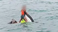 Keluarga Ditemukan Selamat Setelah 16 Jam Terombang-ambing di Laut Koh Samui