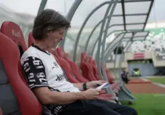 Pieter Huistra Puas dengan Peningkatan PSS Sleman Pasca Uji Coba Melawan Persita