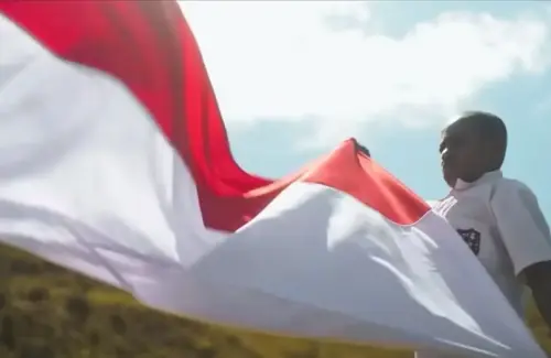 Di Bawah Langit Timur: Film Pendek Musikal Papua Ungkap Kisah Cinta Tanah Air