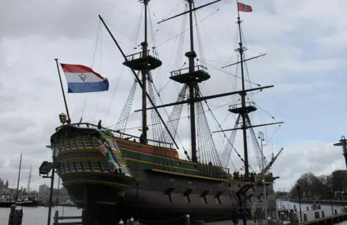Utang Era Kolonial Lunas Setelah 54 Tahun: Indonesia Bayar Miliaran Dolar ke Belanda