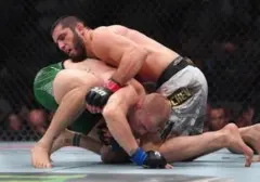 Makhachev Ukir Sejarah: Rekor Kemenangan Beruntun UFC Terpecahkan