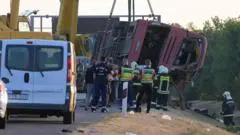 Bus Wisata Polandia Terguling di Hungaria, 12 Tewas