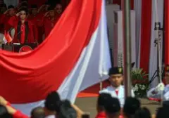 Megawati Pimpin Upacara HUT ke-81 RI PDIP, Doa untuk Korban Gempa NTT