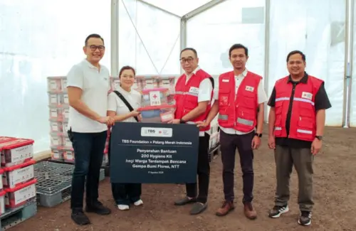 TBS Foundation dan PMI Distribusikan Bantuan Sanitasi untuk Korban Gempa Flores