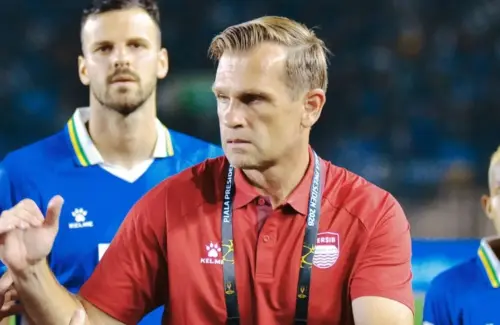 Persib Bandung Hadapi Tenggat Waktu 15 Hari untuk Persiapan Laga ACL 2