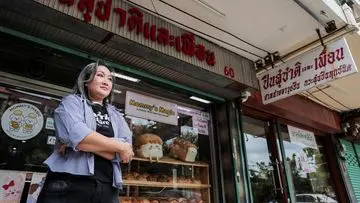 Pedagang Senjata di Bangkok Alih Profesi ke Jualan Roti di Tengah Pengetatan Aturan