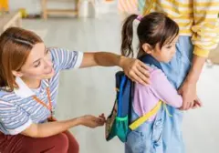 Perilaku Orang Tua yang Berpotensi Mematikan Rasa Percaya Diri Anak