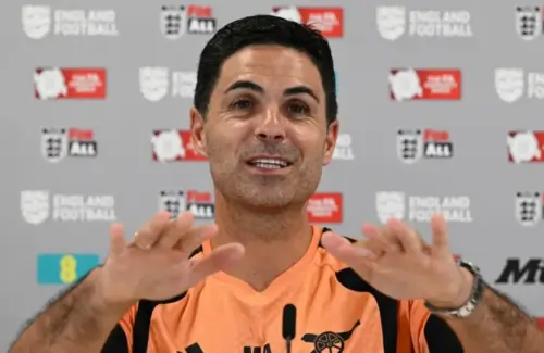 Mikel Arteta Tegaskan Komitmen Jangka Panjang di Arsenal