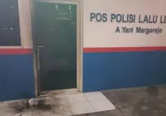 Sakit Hati Ditilang, Pengendara Ojol Lempar Molotov ke Pos Polisi Surabaya