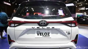 Perbandingan Pajak Tahunan BYD M6 DM dan Toyota Veloz Hybrid: Selisih Mengejutkan