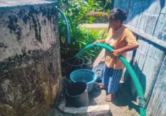 Pertamina Patra Niaga Salurkan 35.000 Liter Air Bersih untuk Warga Terdampak Gempa di Maumere