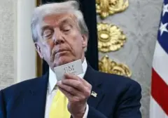 Trump Akui Punya Akses Komunikasi Tak Langsung ke Garda Revolusi Iran