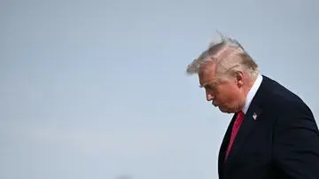 Survei: Dukungan Publik untuk Donald Trump di Titik Terendah Sejak Menjabat