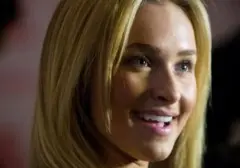 Hayden Panettiere Ungkap Jadi Korban Perdagangan Seks Remaja