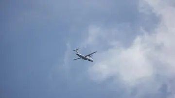 Pengawas Lalu Lintas Udara Cegah Tabrakan Akibat Kesamaan Kode Panggil Pesawat