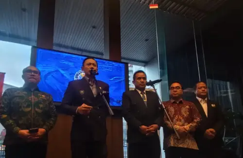 Agus Harimurti Yudhoyono: Evakuasi Korban dan Pemulihan Akses Jalan Jadi Prioritas Utama Penanganan Bencana NTT