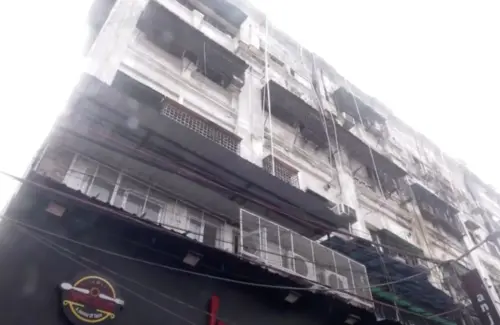 Api Lahap Hotel di Kolkata, Sembilan Nyawa Melayang