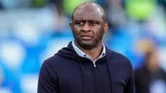 Pelatih Baru Senegal Patrick Vieira Dihadang Ketidakpastian Federasi Sepak Bola