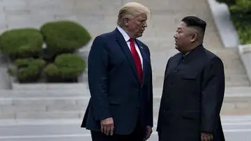 Trump Beri Sinyal Pertemuan dengan Kim Jong Un Akhir 2019